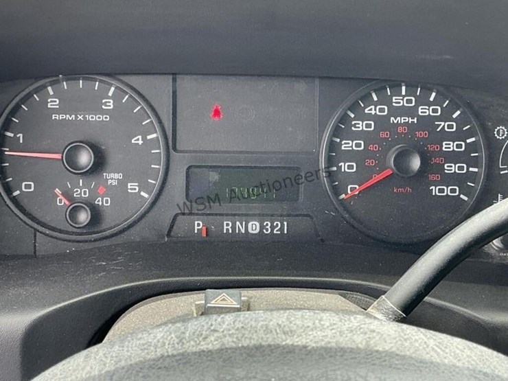 2007-ford-f550-image-17