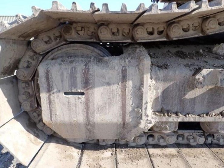 2009-deere-270d-lc-image-39