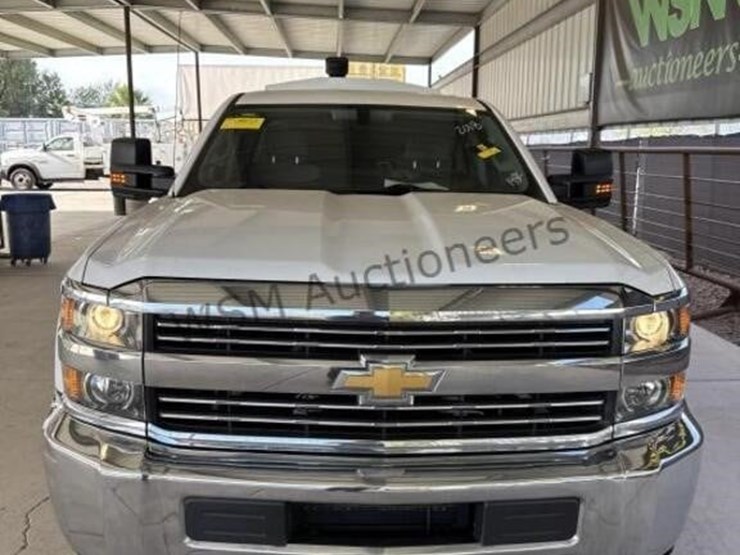 2018-chevrolet-silverado-3500hd-image-4