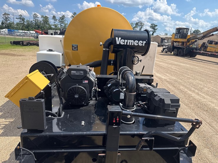 #30600-•-2022-vermeer-cv1273gt-vacuum-excavator-image-6