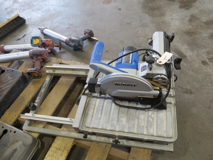 kobalt-tile-saw-image-5