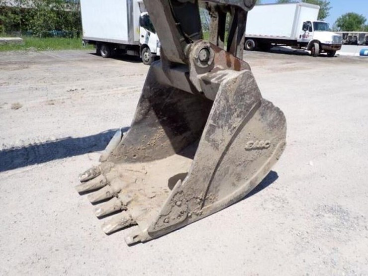 2012-deere-290g-lc-image-22