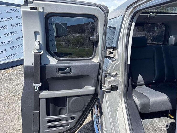 2003-honda-element-image-21