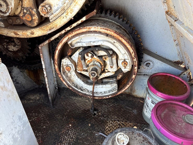 cummins-855-image-42
