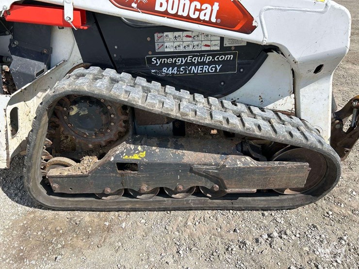 2021-bobcat-t62-image-17