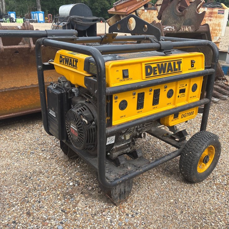 #35951 • DEWALT DG-7000 GENERATOR