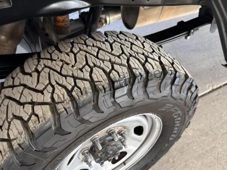 2020-ford-f250-image-9