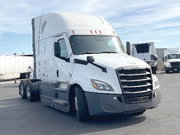 2023-freightliner-cascadia-126-image-1