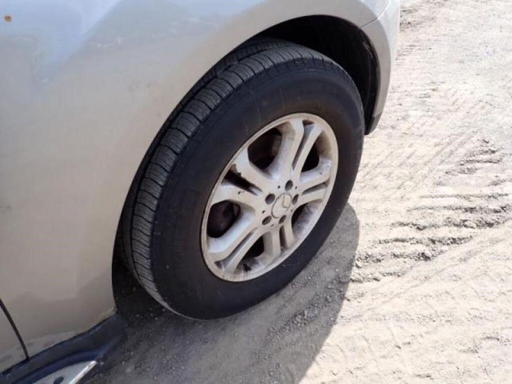 2007-mercedes-benz-ml320-image-39