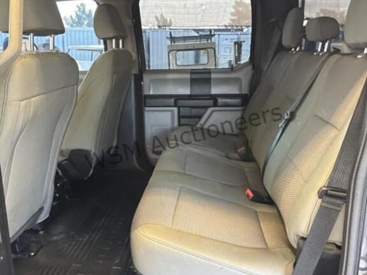 2020-ford-f250-image-25