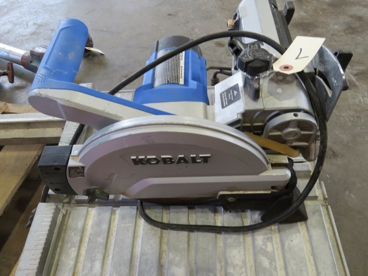 kobalt-tile-saw-image-4