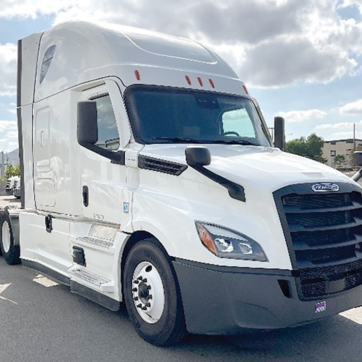 2022 FREIGHTLINER CASCADIA 126