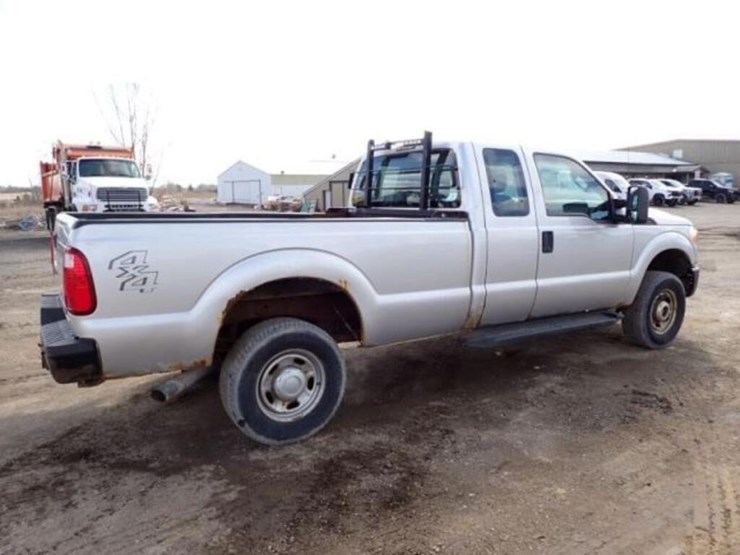 2013-ford-f250-xl-image-5