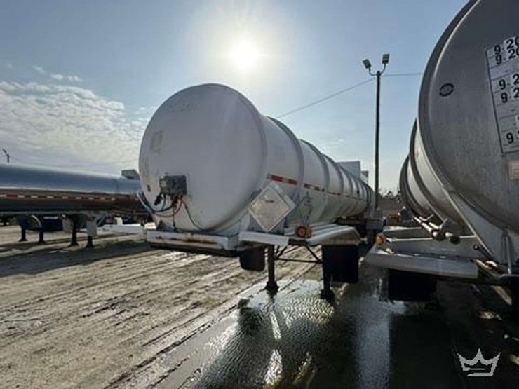 1991-polar-tanker-image-1