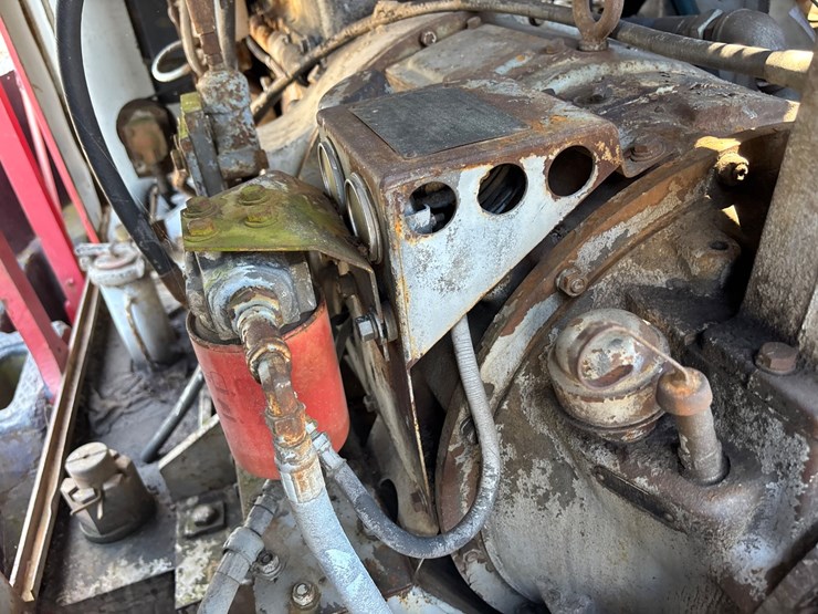 cummins-855-image-47
