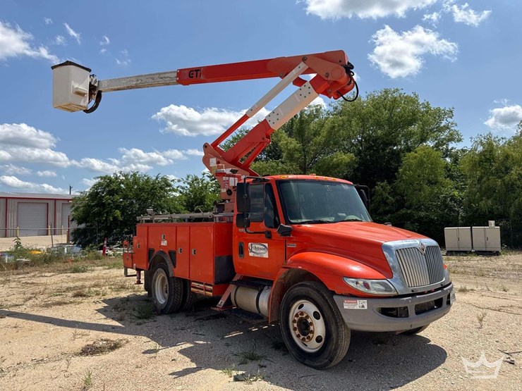 international-durastar-4300-image-3