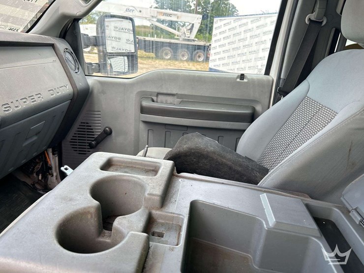 2013-ford-f350-image-17