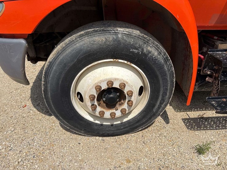 international-durastar-4300-image-34