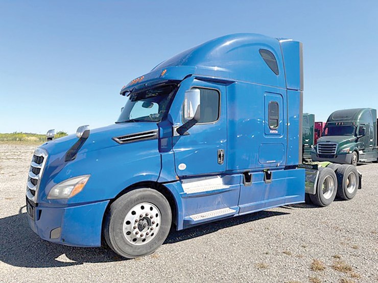 2023-freightliner-cascadia-126-image-1