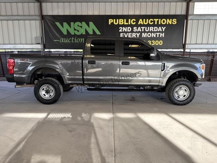 2020-ford-f250-image-1