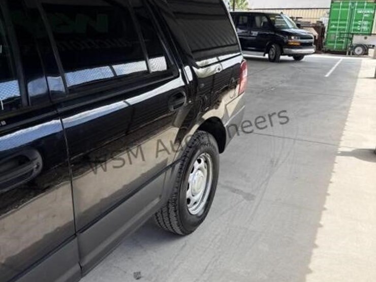 2017-ford-expedition-image-5