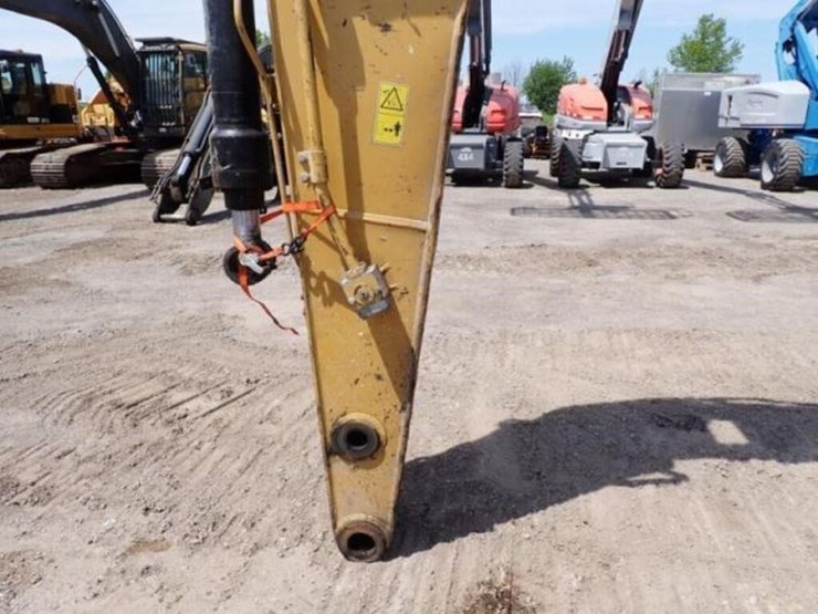 2014-caterpillar-320el-image-20