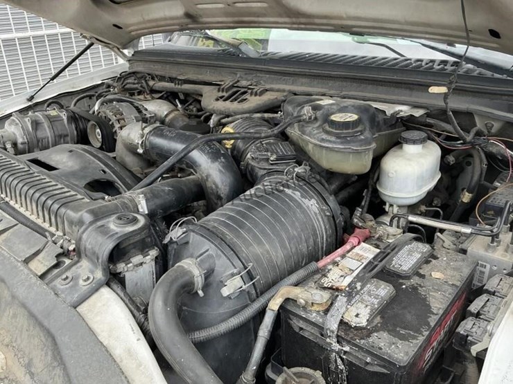 2007-ford-f550-image-12