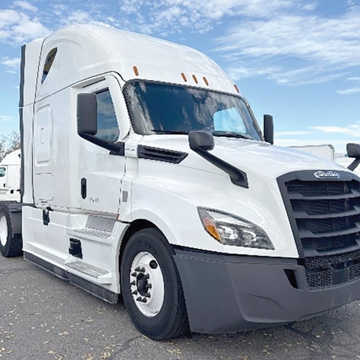 2022 FREIGHTLINER CASCADIA 126
