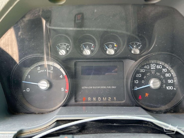 2013-ford-f350-image-13