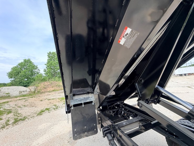 2005-international-durastar-4300-image-143