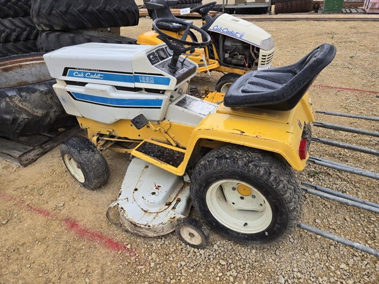 cub-cadet-1650-image-3