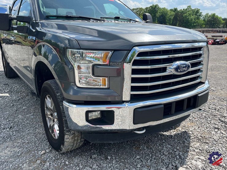 2016-ford-f150-xlt-image-14