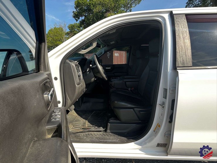 2019-chevrolet-silverado-truck-image-66