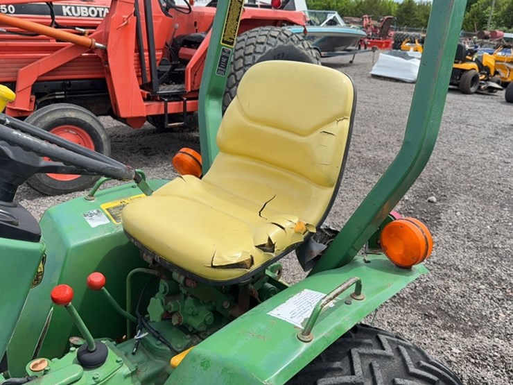 john-deere-650-image-15
