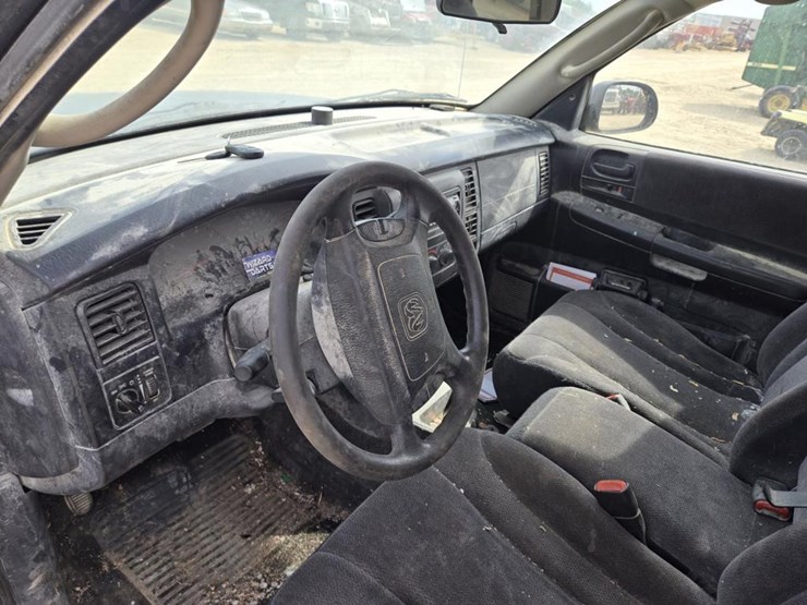 2003-dodge-dakota-image-17