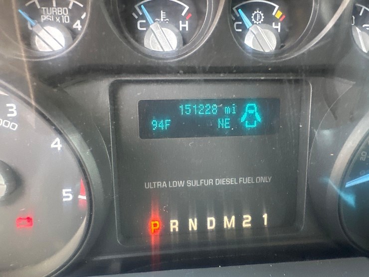 2015-ford-f350-image-25