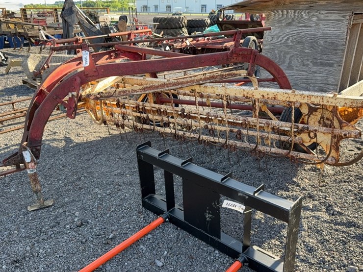 new-holland-56-image-2