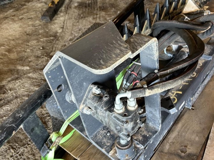 2025-2025-wolverine-sickle-mower-image-12