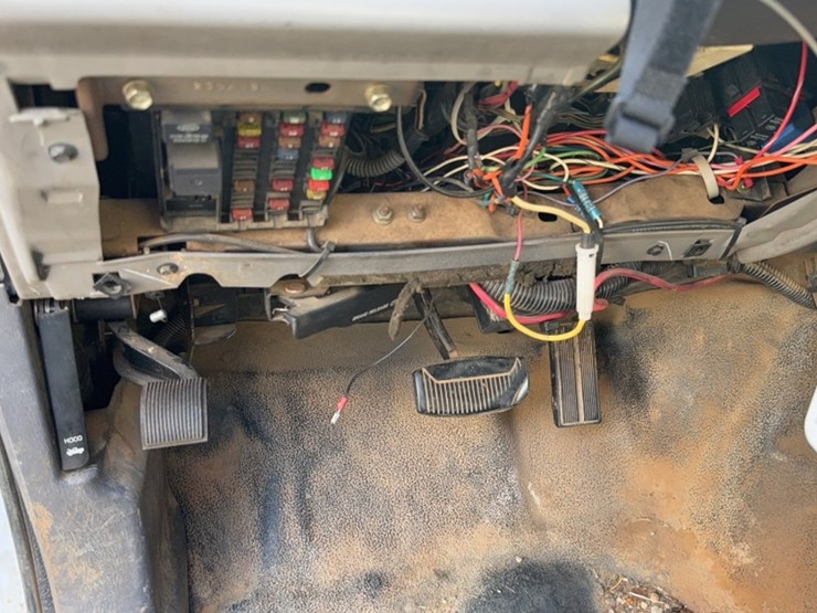 1999-ford-f450-image-16