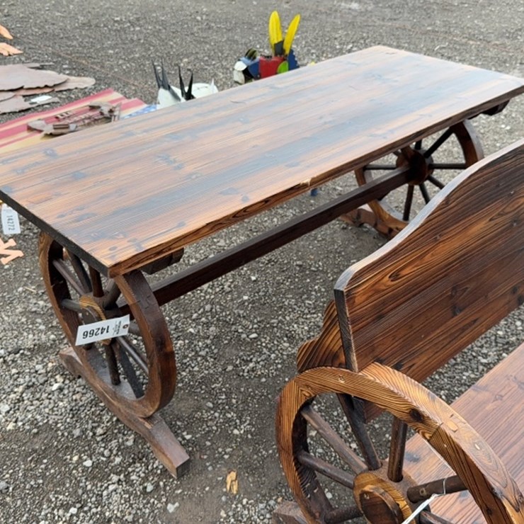 #6059 • 63" WOODEN WAGON WHEEL TABLE