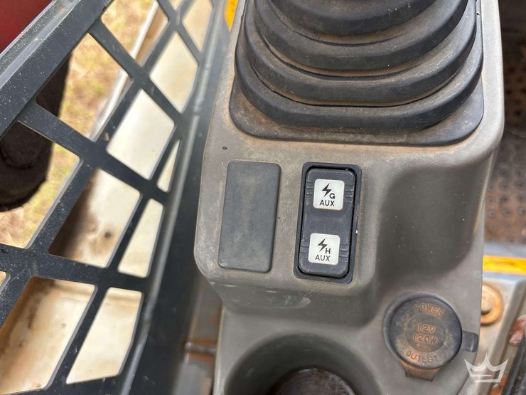takeuchi-tl6r-image-25