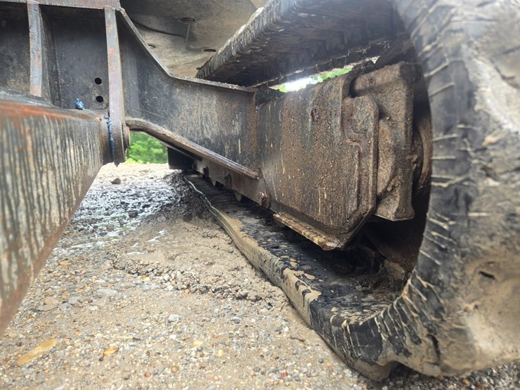2022-bobcat-e42-image-93
