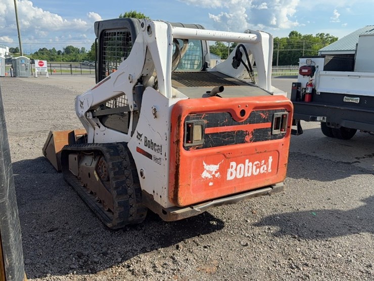 2013-bobcat-t590-image-10