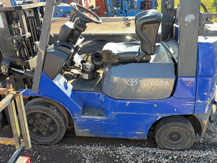 toyota-7fgcu20-image-9