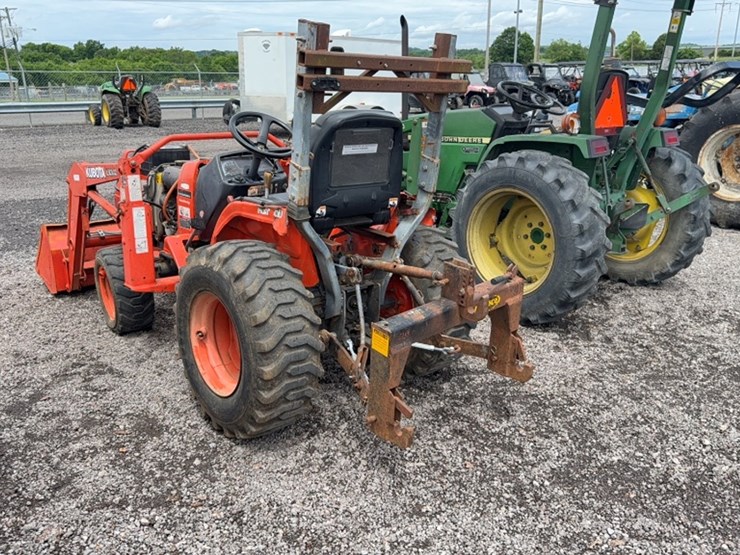 kubota-b7500-image-10