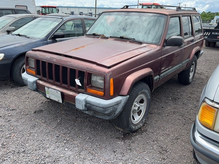 2000-jeep-cherokee-image-1