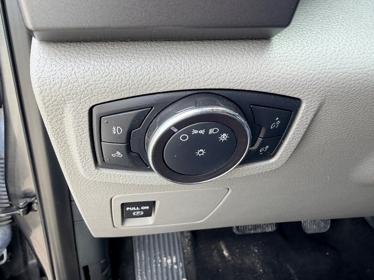 2019-ford-f150-image-59