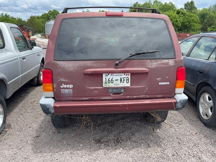 2000-jeep-cherokee-image-9