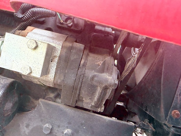2006-farm-pro-2420-image-48