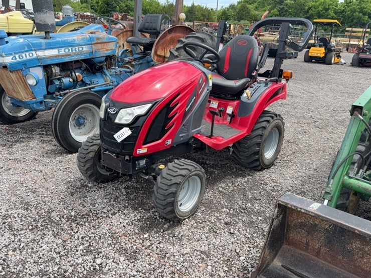 #3041-•-mahindra-emax-20-tractor-image-1